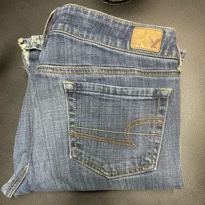 Woman’s American Eagle Boyfriend Jeans